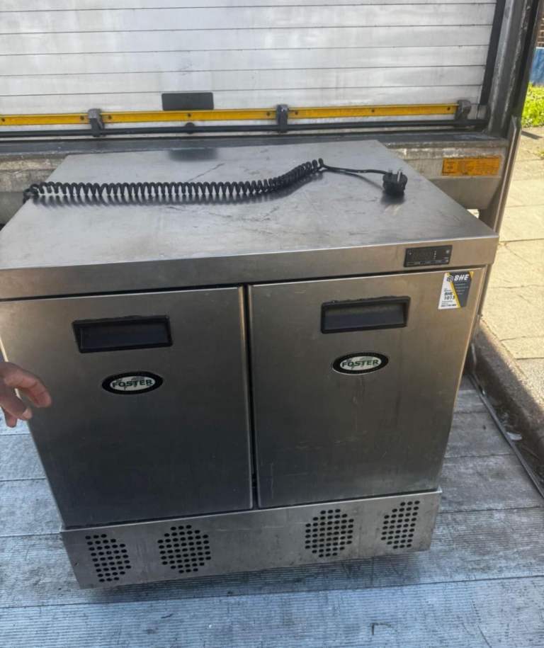 Commercial foster bench fridge like new fully serviced cafe shop restaurant 