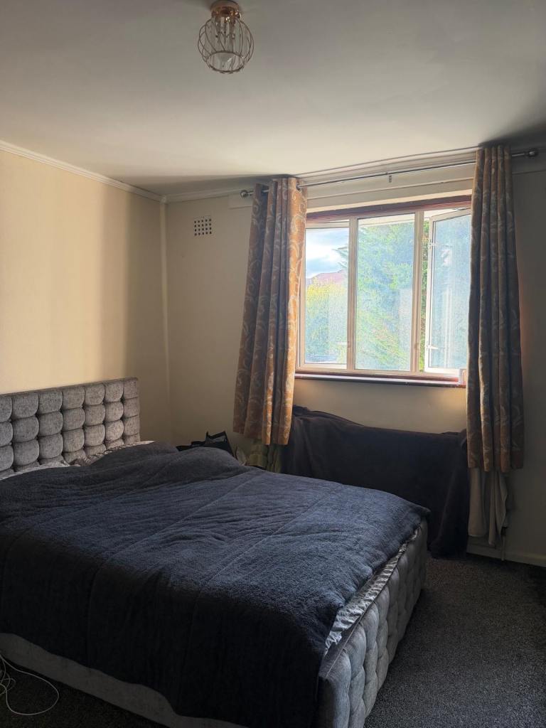 Double room to rent 