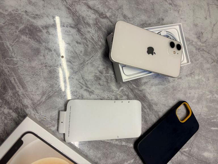 Apple iPhone 12 mini White 64GB Unlocked 