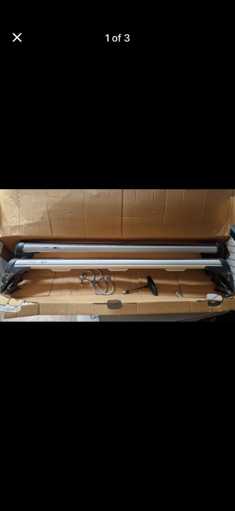 Audi A3 8P roof bars 