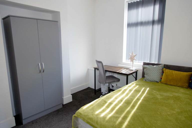 *REFURBISHED house share, Contractors welcome, ALL BILLS INCL*