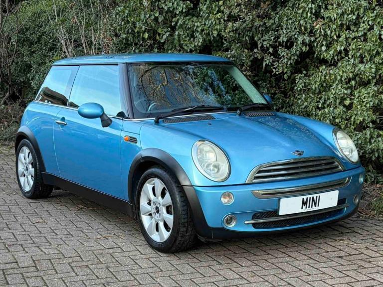2004 MINI Hatch 1.6 Cooper 3dr Auto HATCHBACK Petrol Automatic