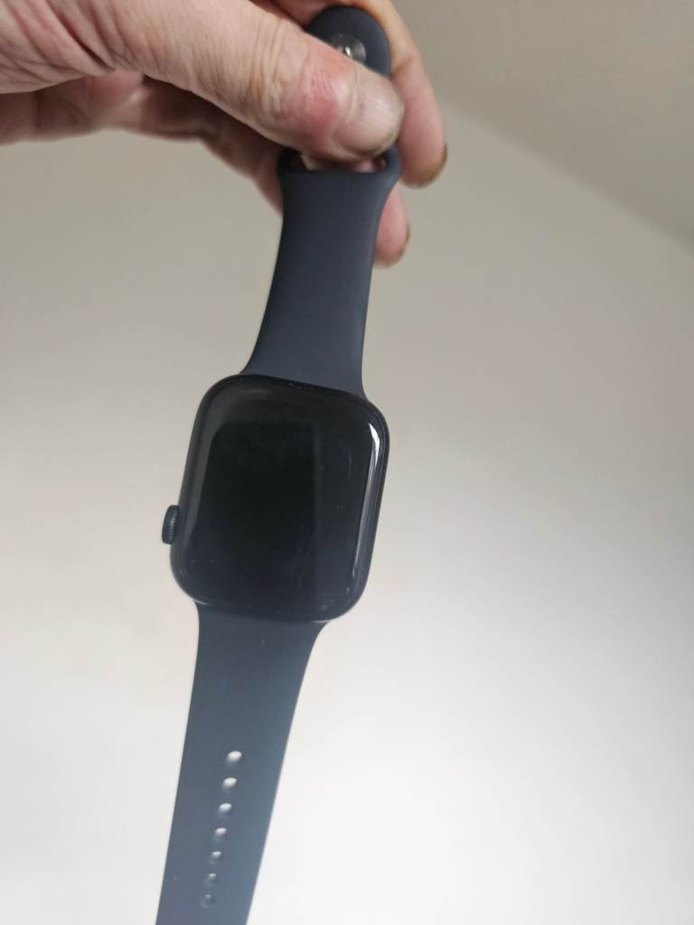 apple sports series 8