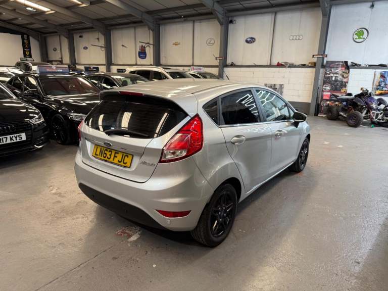 FORD FIESTA 1.3 Zetec 2013