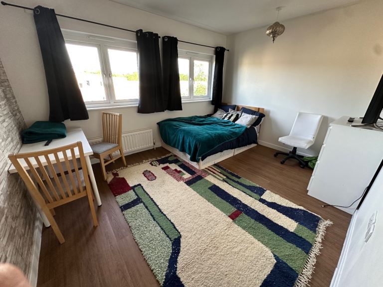 Double bedroom