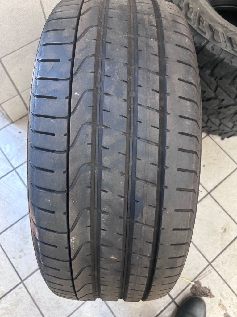Pirelli 265/40R22 
