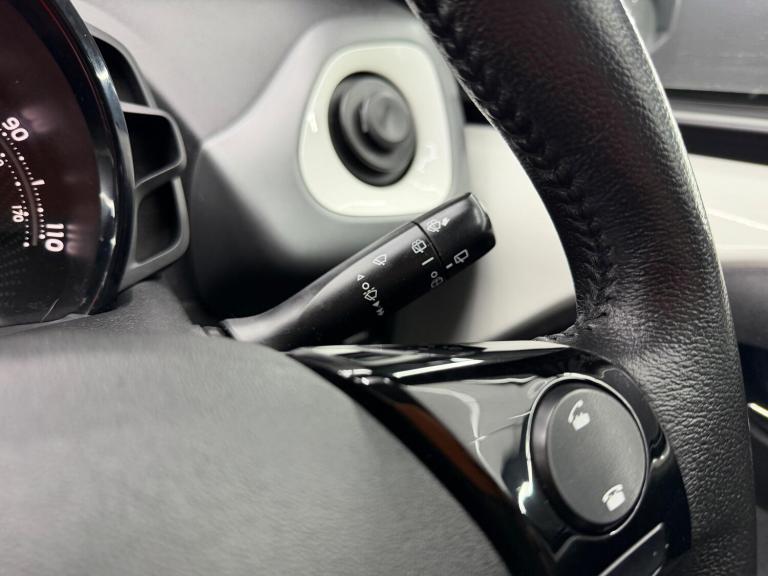 2018 Toyota AYGO 1.0 VVT-i X-Play 5dr HATCHBACK PETROL Manual