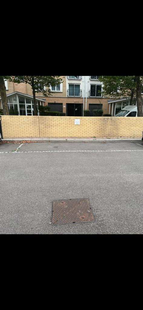 GATED SECURED PARKING SPACE IN EAST INDIA NEAR CANARY WHARF