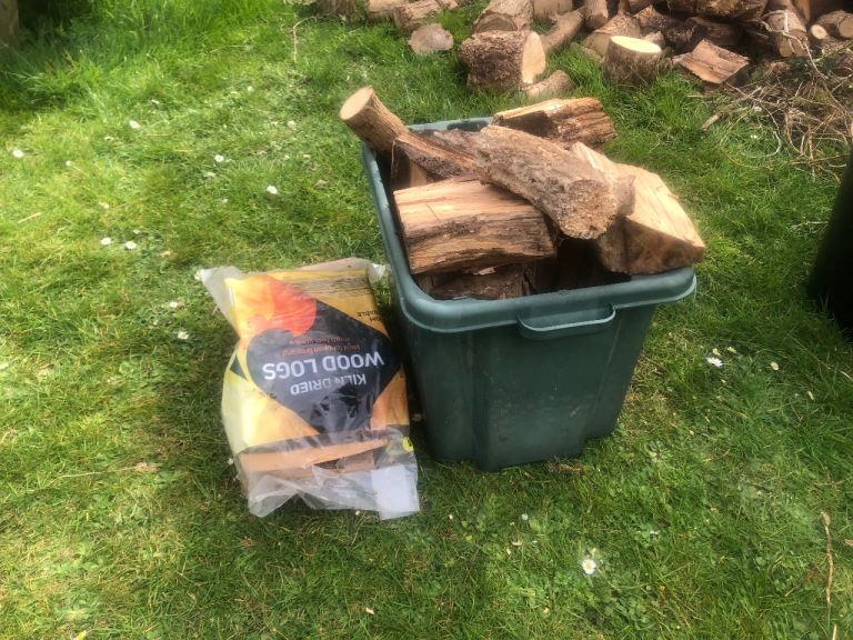 Firewood logs