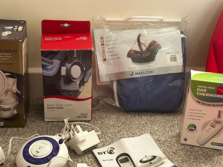 Bundle of baby items from smoke & pet free home