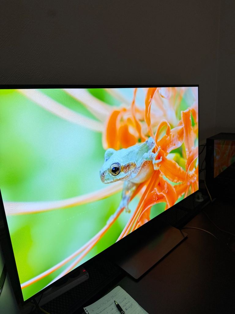 Samsung s90d 48” OLED 4K Smart ai TV, 5 year curry’s warranty included + original box