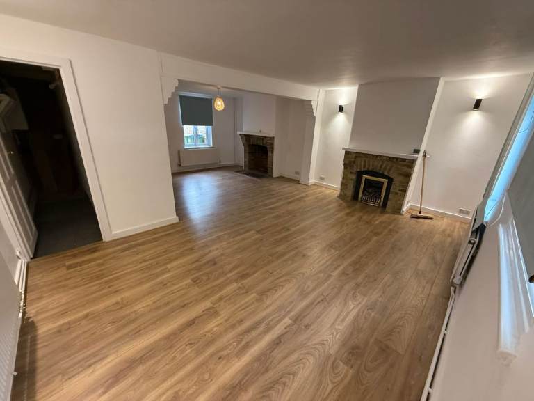 Company let. 4 bed in Bexleyheath