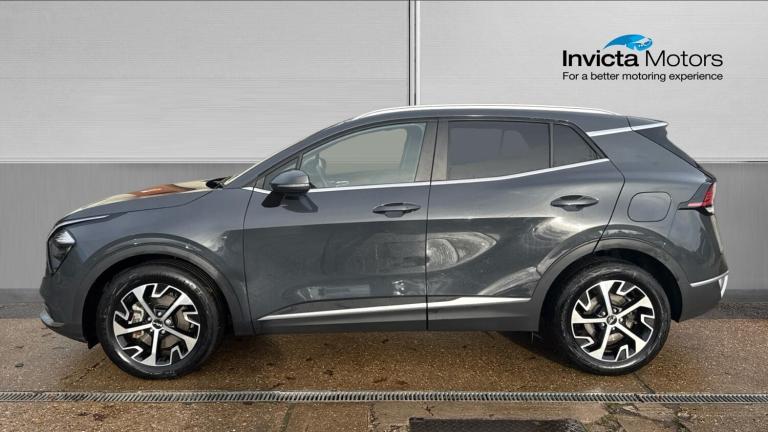 2025 Kia Sportage 1.6T GDi 207hp HEV Hybrid 3 5dr Auto with Nav  Rea Hybrid