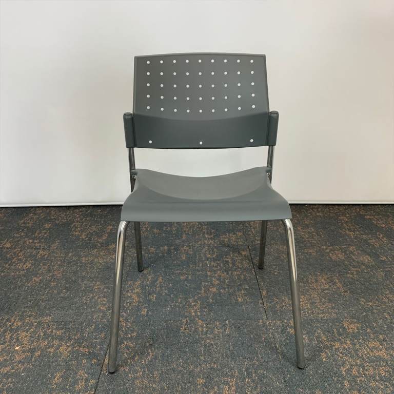 Second Hand Dark Grey Meeting Chair with Chrome Legs 2OOF-CH-1200