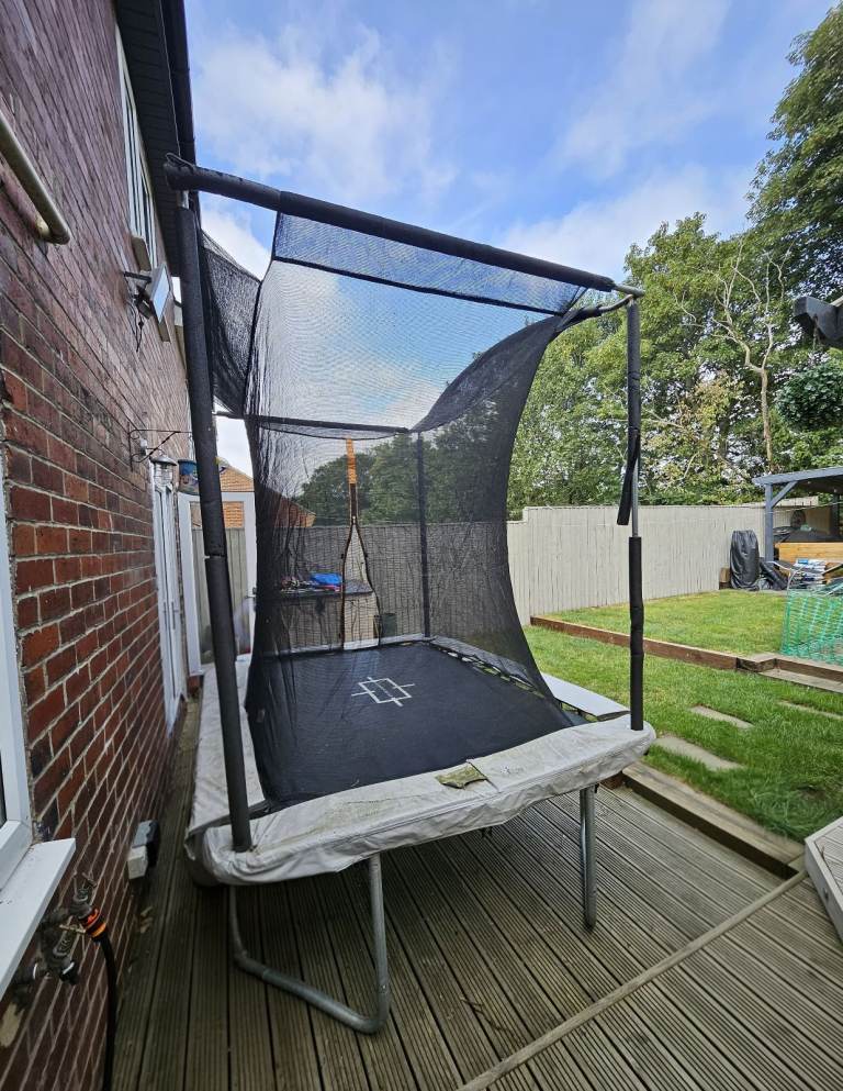 Free Trampoline