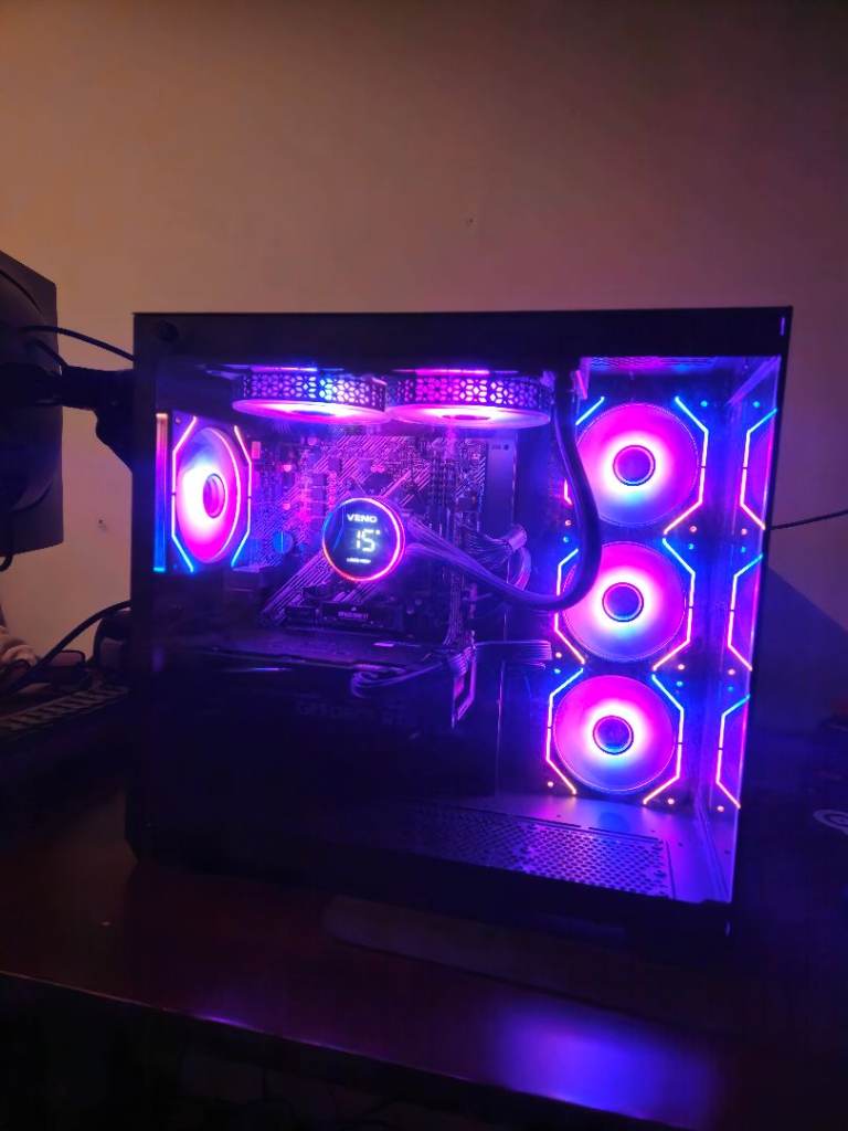 Rtx 4070 super gaming pc