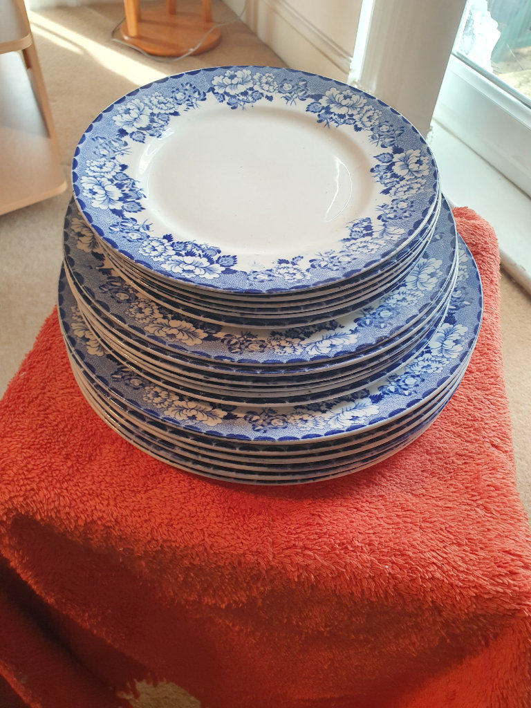 Britannia Pottery Peony Dinner service set soup bowls, dinner plates, terrines, platters, gravy boat