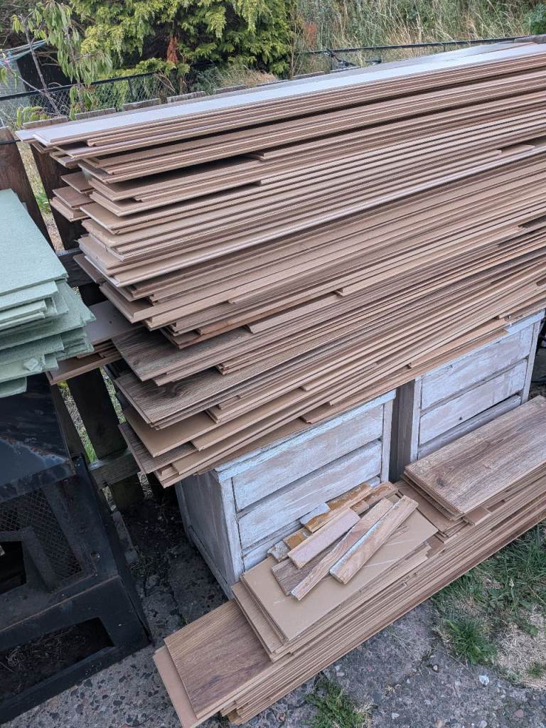 Free laminate flooring 