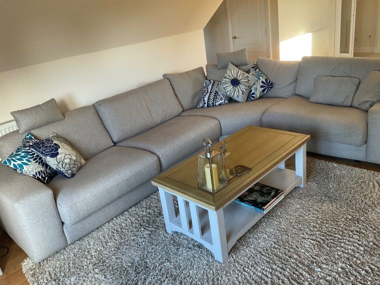 AMAZING BARGAIN L shaped sofa and coffee table