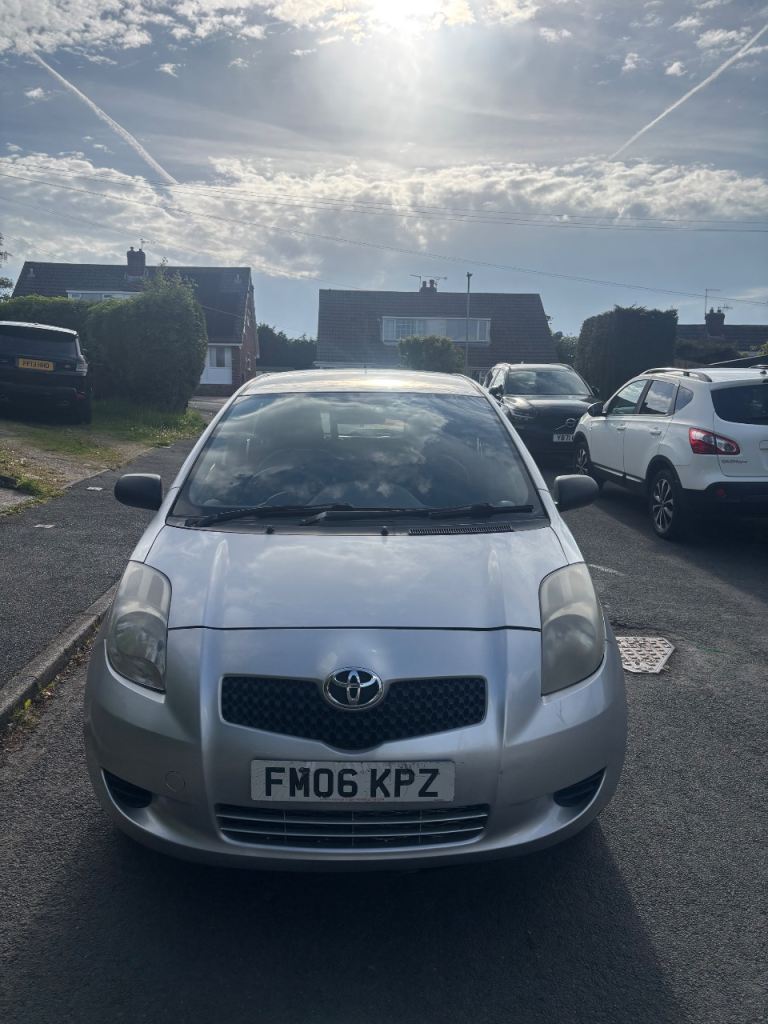 Toyota, YARIS, Hatchback, 2006, Manual, 998 (cc), 5 doors