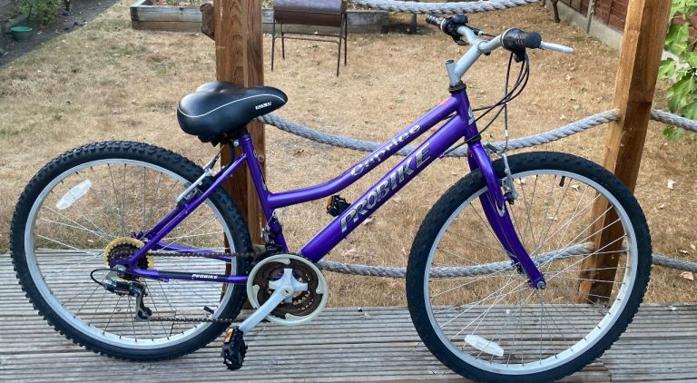 Probike Caprice Purple Mountain Bike – Working, New Rear Tyre & New Pedals