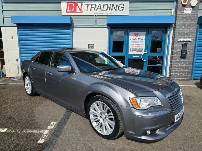 2013 Chrysler 300C 3.0 CRD V6 Executive Auto Euro 5 4dr SALOON Diesel Automatic