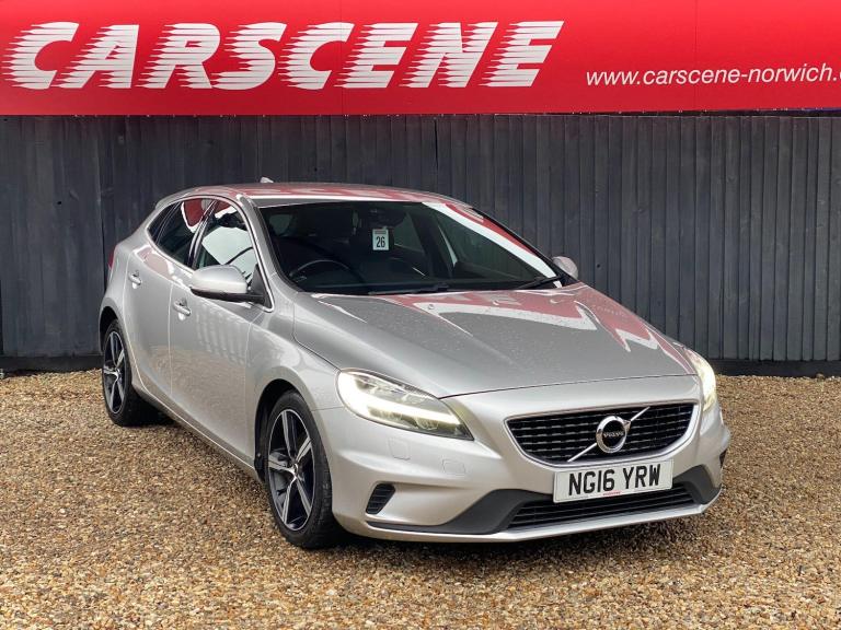 2016 Volvo V40 2.0 T2 R-Design Euro 6 (s/s) 5dr HATCHBACK Petrol Manual