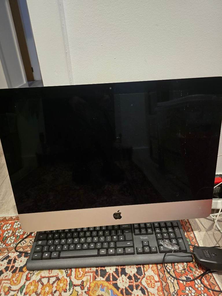 Apple imac desktops computer 