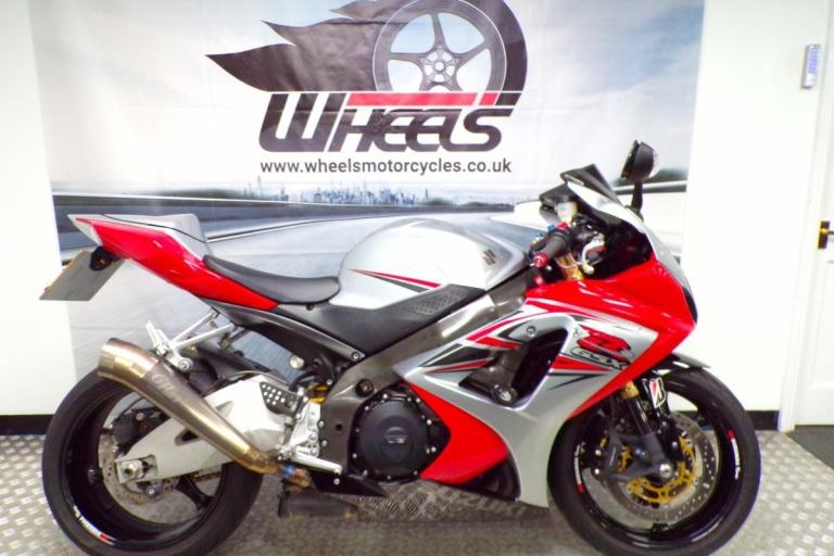 2007 SUZUKI GSXR1000 ISLE OF MAN TT SPECIAL EDITION