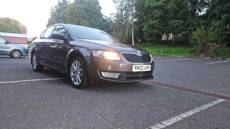 Skoda, OCTAVIA, Hatchback, 2013, Manual, 1968 (cc), 5 doors