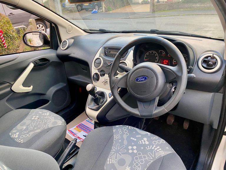 FORD KA BRAND NEW MOT NO ADVISORIES 86k MILES CLEAN CAR CHRISTMAS PRESENT