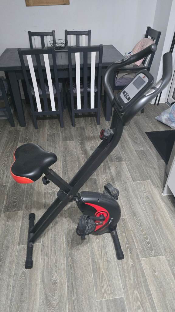 Body sculpt magnetic exercise bike