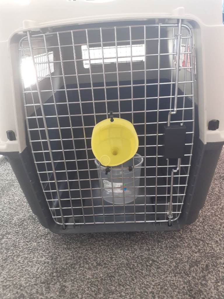 Heavy Duty Dog Carriers x2