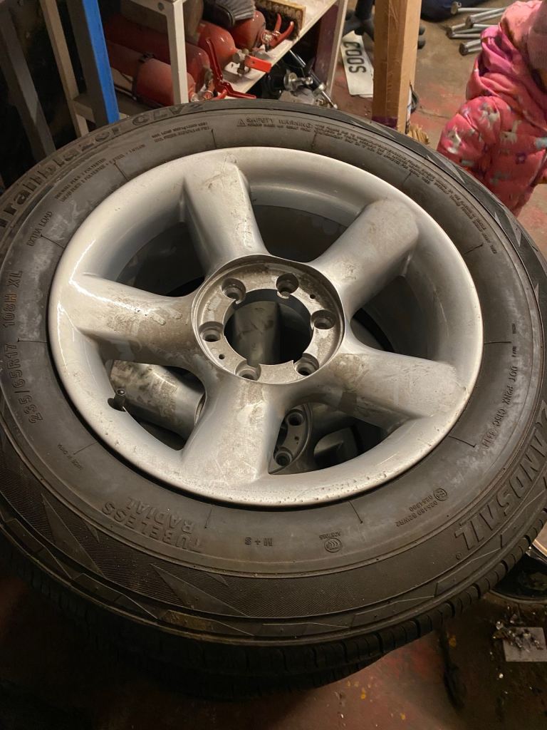 image for 4 x alloys for L200