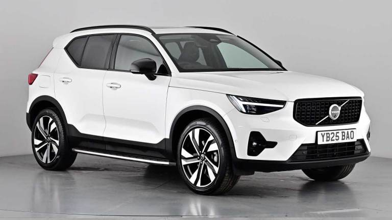 2025 Volvo XC40 Ultra, B4 Mild hybrid Petrol, Dark Estate Petrol Automatic