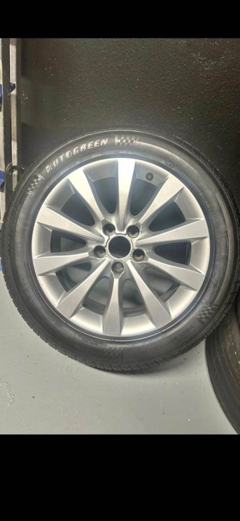 Alloy wheels 