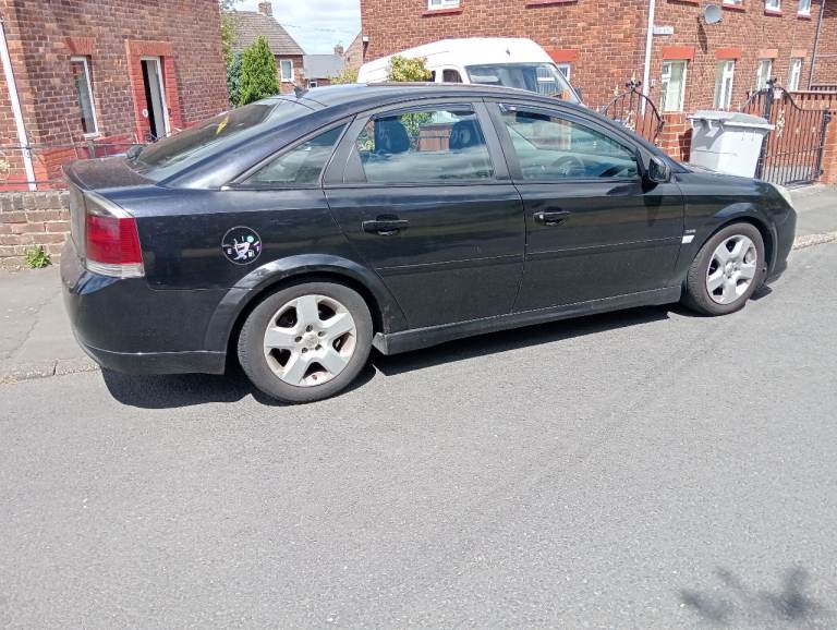 Vauxhall, VECTRA, Hatchback, 2008, Manual, 1910 (cc), 5 doors
