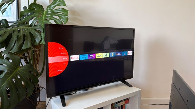 JVC - 39" LED SMART HD TV
