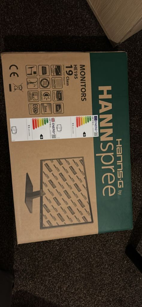 Hannspree 19 inch LED pc monitor - brand new boxed 