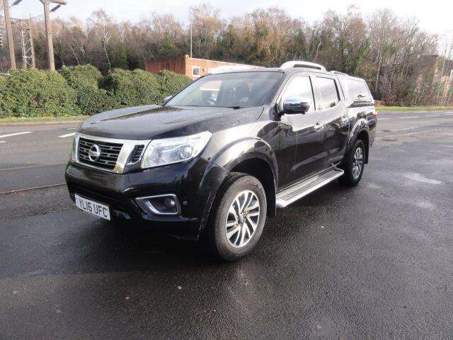 2016 Nissan Navara Double Cab Pick Up Tekna 2.3dCi 190 4WD Auto PICK UP DIESEL Automatic
