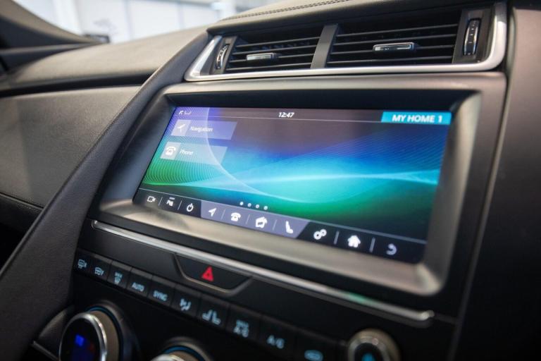 2018 Jaguar E-Pace 2.0 D150 SUV 5dr Diesel Auto AWD Euro 6 (s/s) (150 ps) *12 Months Free AA B ES...