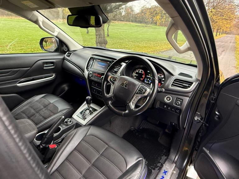 2020 Mitsubishi L200 Double Cab DI-D 150 Barbarian X 4WD Auto PICK UP Diesel Automatic