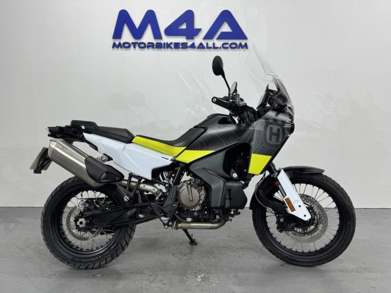 HUSQVARNA 901 NORDEN 2022