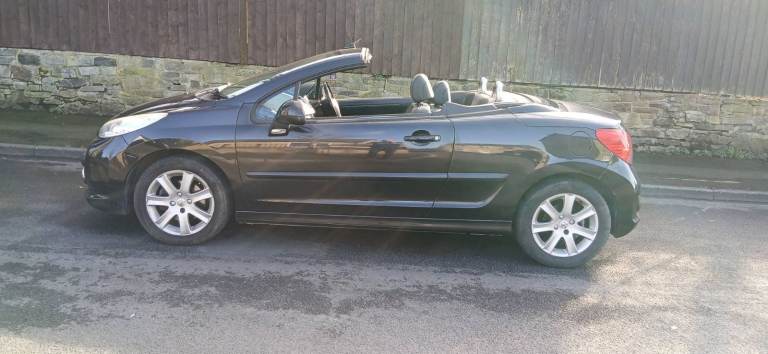 peugeot 207 1.6 diesel hdi hard top convertible with mot till august 2026 
