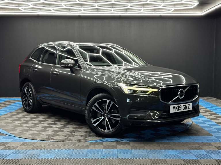 2019 Volvo XC60 2.0 D4 Momentum AWD Euro 6 (s/s) 5dr ESTATE Diesel Manual