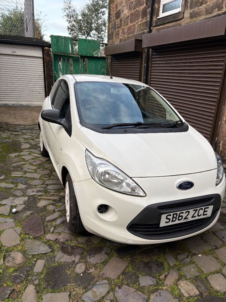 Ford, KA, Hatchback, 2013, Manual, 1242 (cc), 3 doors