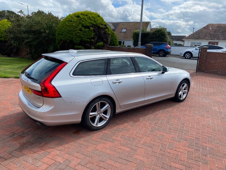 Volvo, V90, Estate, 2017, Semi-Auto, 1969 (cc), 5 doors
