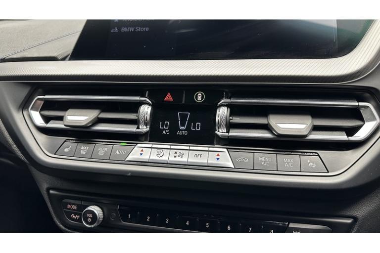 2022 BMW 1 Series 1.5 118i M Sport (LCP) Hatchback 5dr Petrol DCT Euro 6 (s/s) (136 ps) Hatchback...