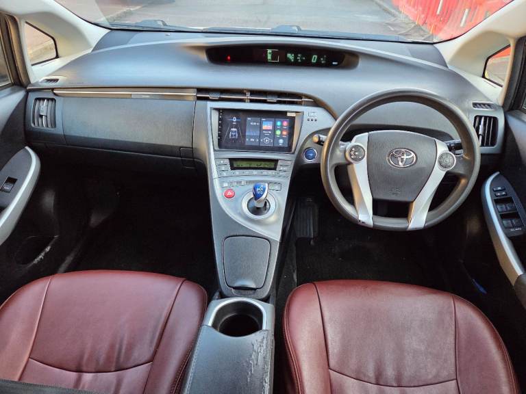 Hybrid Toyota Prius import Model,New Hybrid with Worranty,Hpi Clr,Camera,Leather seats £2995