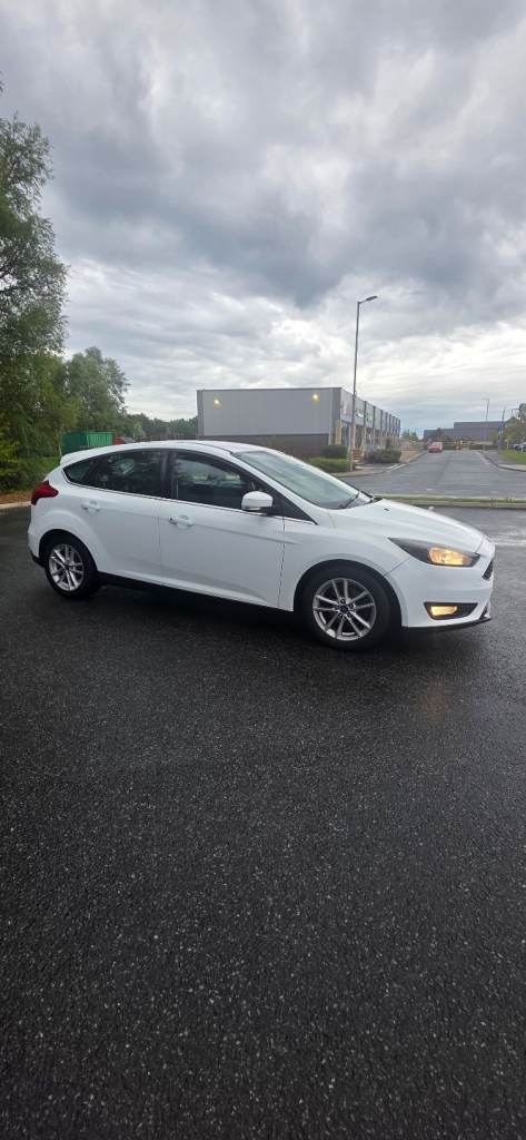 Ford, FOCUS, Hatchback, 2015, Manual, 1560 (cc), 5 doors